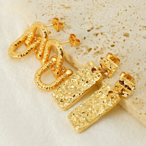 Wholesale Stainless Steel Geometric Interlocking Gold Plated Earrings