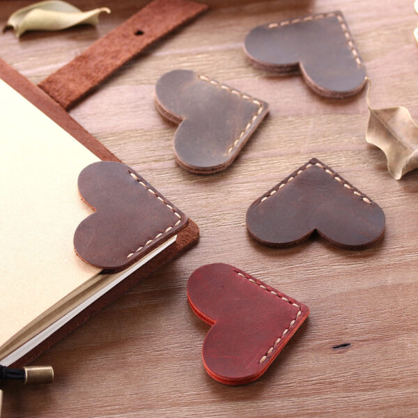 Wholesale Genuine Leather Heart Shaped Bookmarks