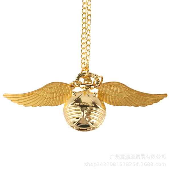 Wholesale Snitch Ball Big Wings Retro Quartz Alloy Pocket Watch