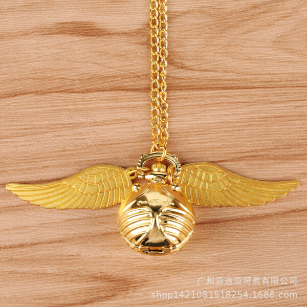 Wholesale Snitch Ball Big Wings Retro Quartz Alloy Pocket Watch