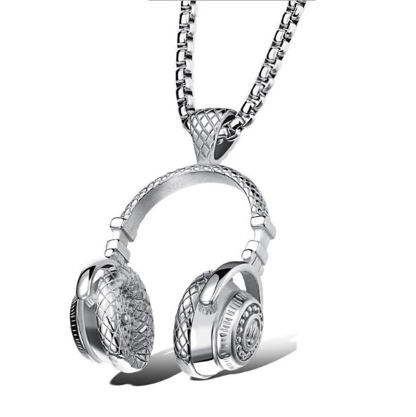 Wholesale Alloy Headphone Pendant Titanium Steel Necklaces