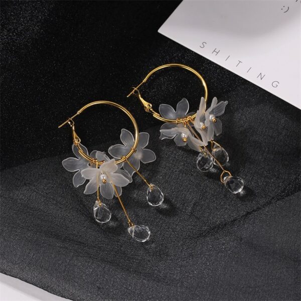 Wholesale Crystal Flower Tassel Alloy Earrings