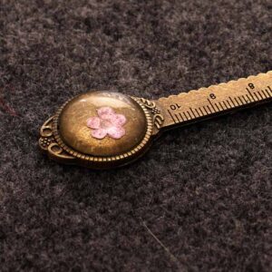 Little Narcissus pink / Dried Flower Bookmark
