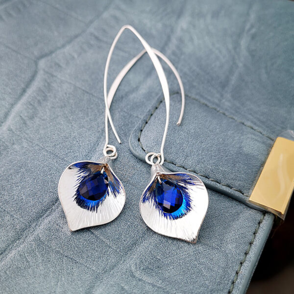 Wholesale Orchid Long Style Crystal Alloy Earrings