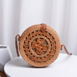 Leather buckle 20*8 Chinese knot hollow