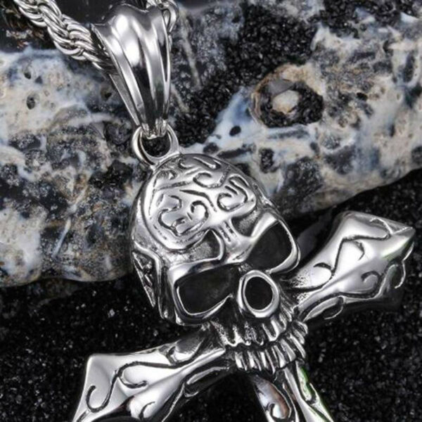 Wholesale Skull Cross Pendant Alloy Necklace
