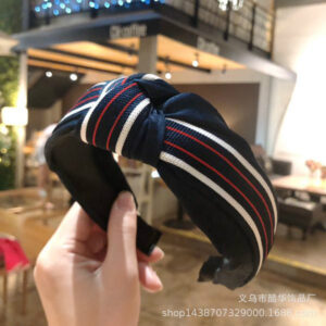 [Elegant style] Navy blue