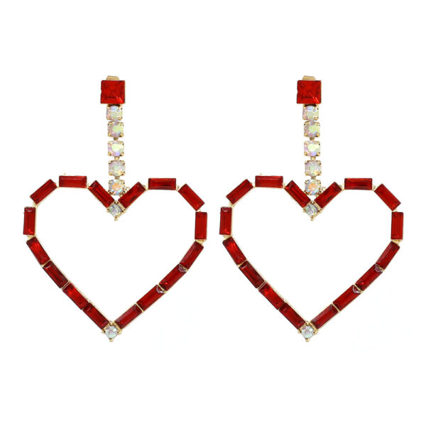 Wholesale Shiny Heart-shaped Diamond Earrings