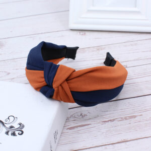 [Color matching] Orange and Blue