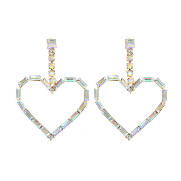 Wholesale Shiny Heart-shaped Diamond Earrings