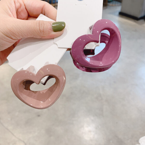 11648328097_1815662625 Wholesale Heart Cutout Acrylic Hair Clips