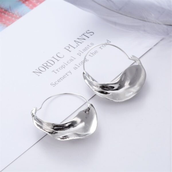 Wholesale Irregular Alloy Flower Basket Earrings