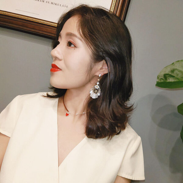 Wholesale Baroque Resort Vintage Alloy Earrings