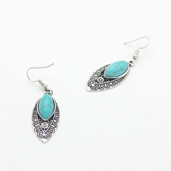 Wholesale Carved Water Drop Turquoise Alloy Earrings