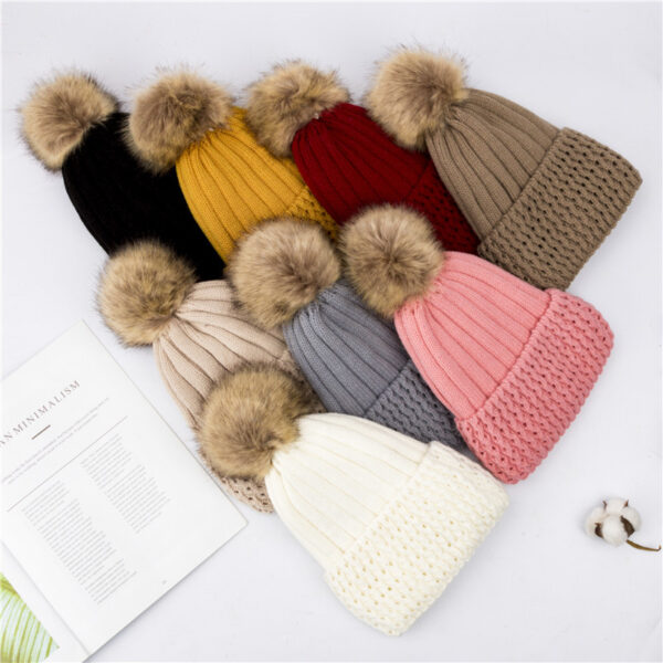 Wholesale Acrylic Wool Ball Wool Hat