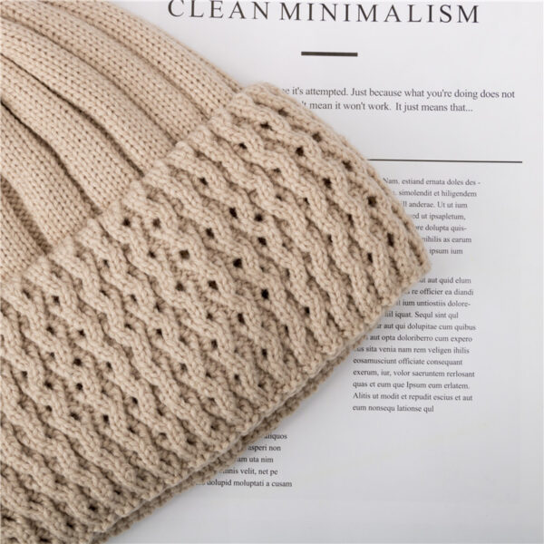 Wholesale Acrylic Wool Ball Wool Hat