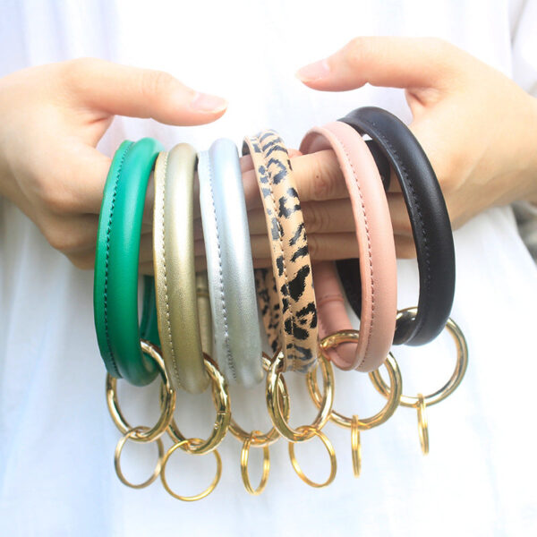 Wholesale Silicone Leopard Print Solid Color Leather Wrist Keychain