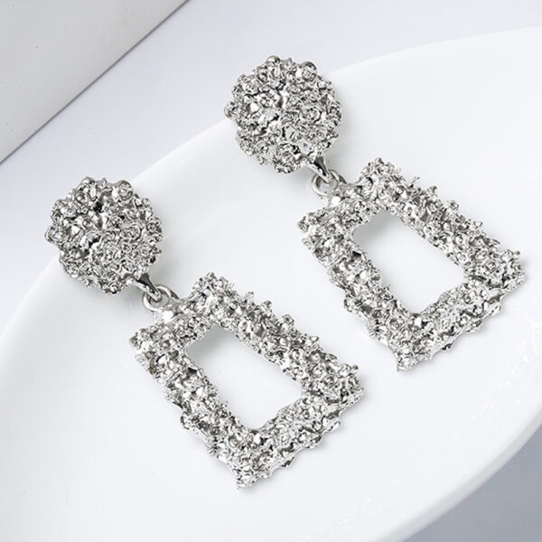 Wholesale Metal Statemente Earrings