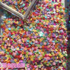 Mixed color quadrilateral 35g