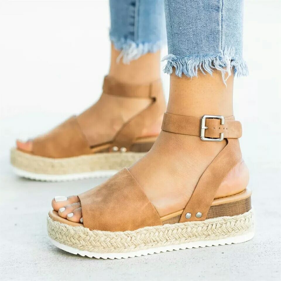 Wholesale Snge Cake Thick Bottomed Buckle Flat Bottomed Rubber Sandals