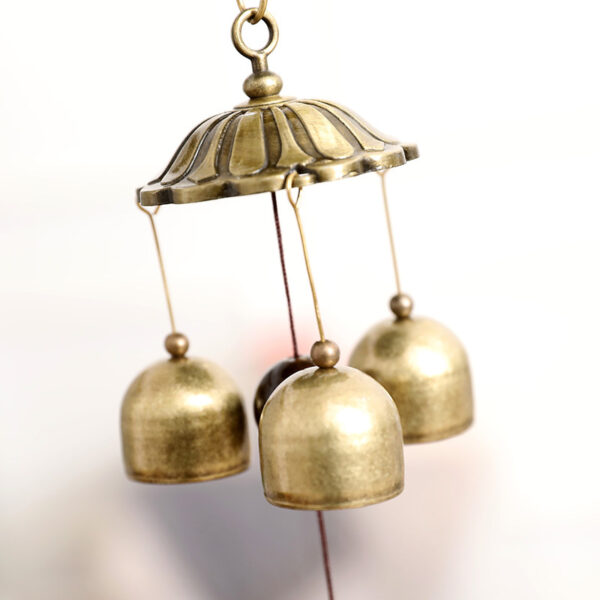 Wholesale Mascot Beckoning Cat Gossip Metal Wind Chimes