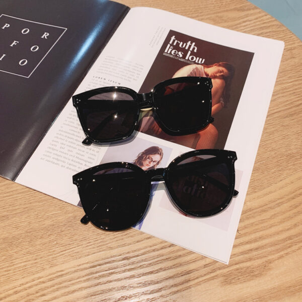 Wholesale PC Large Square Frame Sunglasses for Men and Women