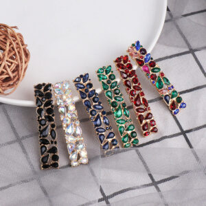 Wholesale Diamond Inlaid Alloy Earrings