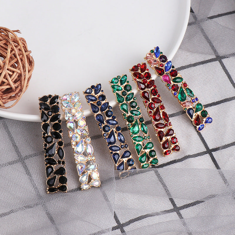 Wholesale Diamond Inlaid Alloy Earrings