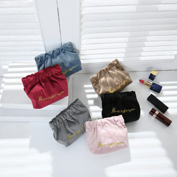 13081326866_1880657067 Wholesale Automatic Closure Lipstick Storage Bag Flannel