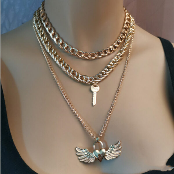 Wholesale Valentine's Day Multi-layer LOVE Wing Peach Heart Lock Alloy Necklace