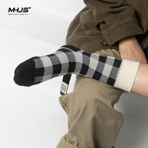 Wholesale Valentine's Day Autumn and Winter Cotton Socks College Style Striped Mid-calf Socks