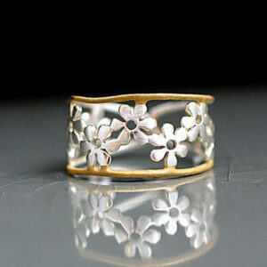 Wholesale Alloy Sunflower Chrysanthemum Plated 18k Rose Gold Two-tone Ring