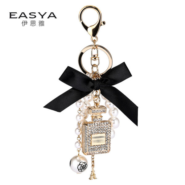 Wholesale Butterfly Pearl Zinc Alloy Keychains