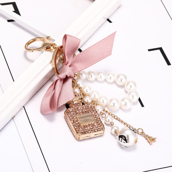 Wholesale Butterfly Pearl Zinc Alloy Keychains