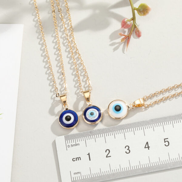 Wholesale Türkiye Blue Eye Pendant Alloy Neckplaces