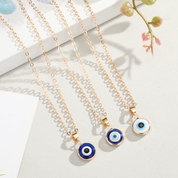 Wholesale Türkiye Blue Eye Pendant Alloy Neckplaces