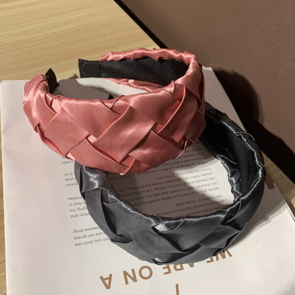 Wholesale Fabric Wide-brimmed Solid Color Cross Flower Headband