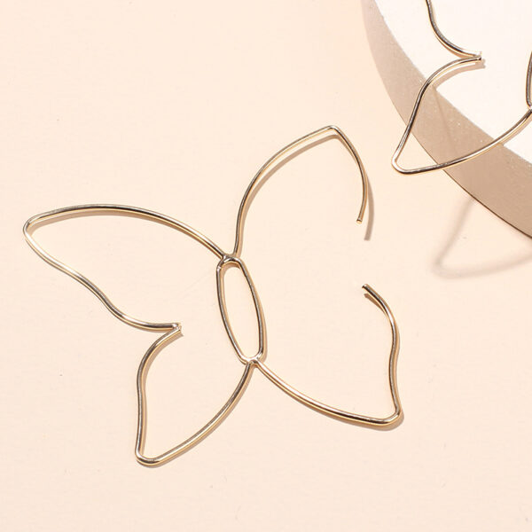 Wholesale Butterfly Line Hollow Metal Earrings