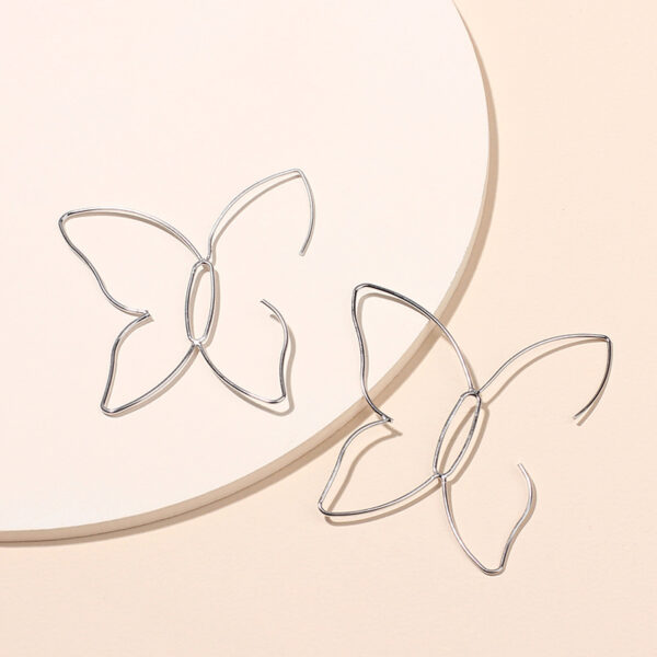 Wholesale Butterfly Line Hollow Metal Earrings
