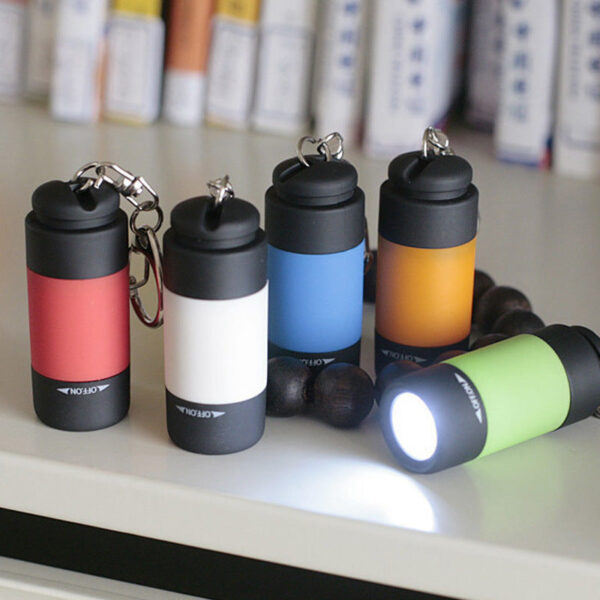 Wholesale ABS USB Rechargeable Led Outdoor Mini Flashlight Keychain Special