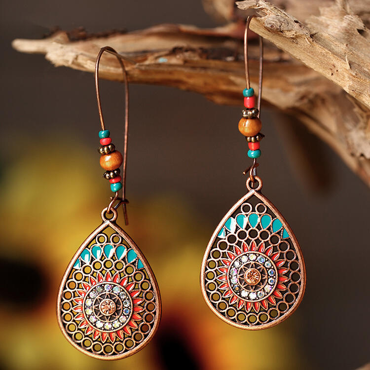Wholesale Bohemian Hollowed-out ops Alloy Earrings