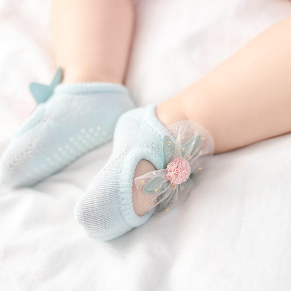 Wholesale Hollow Flower Dot Glue Non-slip Bow Knot Children Socks