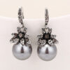 Wholesale Vintage Creative Pearl Sunflower Diamond Earrings