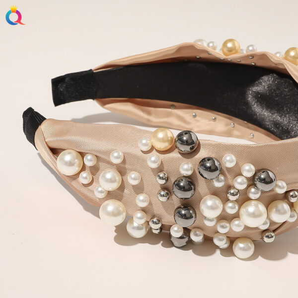 Wholesale of New Pearl Knotted Wide Edged PU Hair Bands