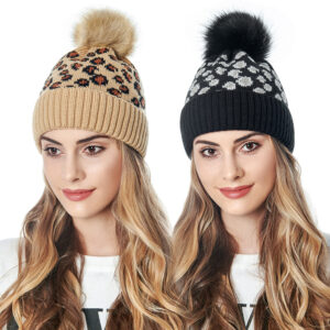 Wholesale 2020 autumn and winter knitted hat chilen Amazon leopard wool knitted hat fashion warm big fur ball hat