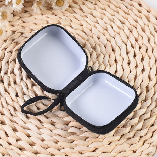 Wholesale Metal Vintage Tape Coin Purse Keychain