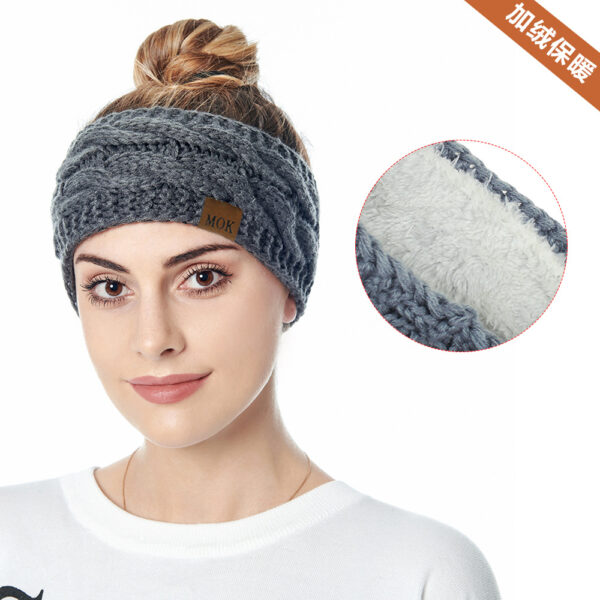 Wholesale Autumn and Winter Plush Acrylic Yarn Knitted Headbands