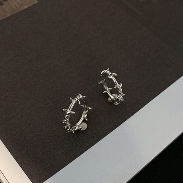 19466085817_221022580 Wholesale 925 Silver Thorn Earrings