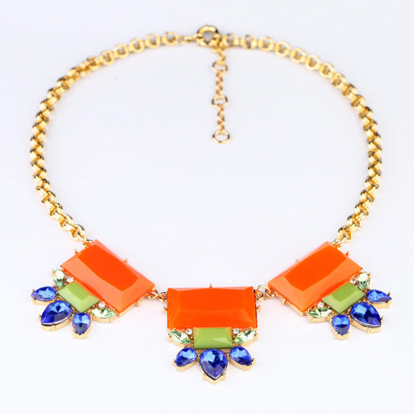 1e9fed90c60ddeef1d6137bc0efefabe Wholesale Alloy Hollow Flower Pendant Necklace