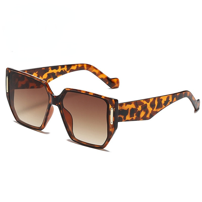 Wholesale PC Large Frame UV Resistant Sunglasses for Men and Women